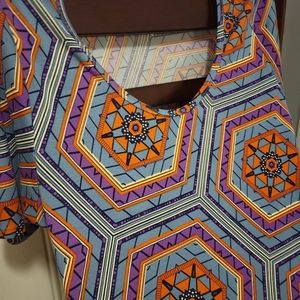 LuLaRoe Size M pullover swing top NWOT
